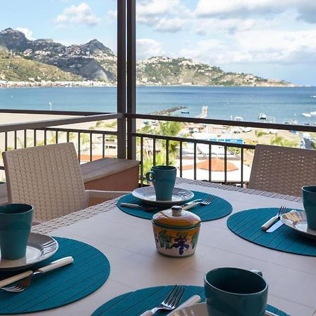 Casablu, Un Delizioso Bilocale Sulla Baia Di Naxos Apartment Giardini Naxos Exterior foto