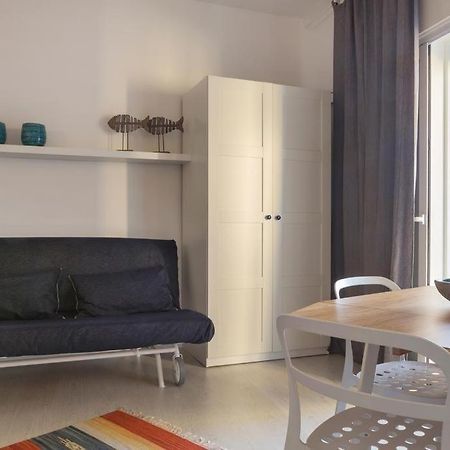 Casablu, Un Delizioso Bilocale Sulla Baia Di Naxos Apartment Giardini Naxos Exterior foto